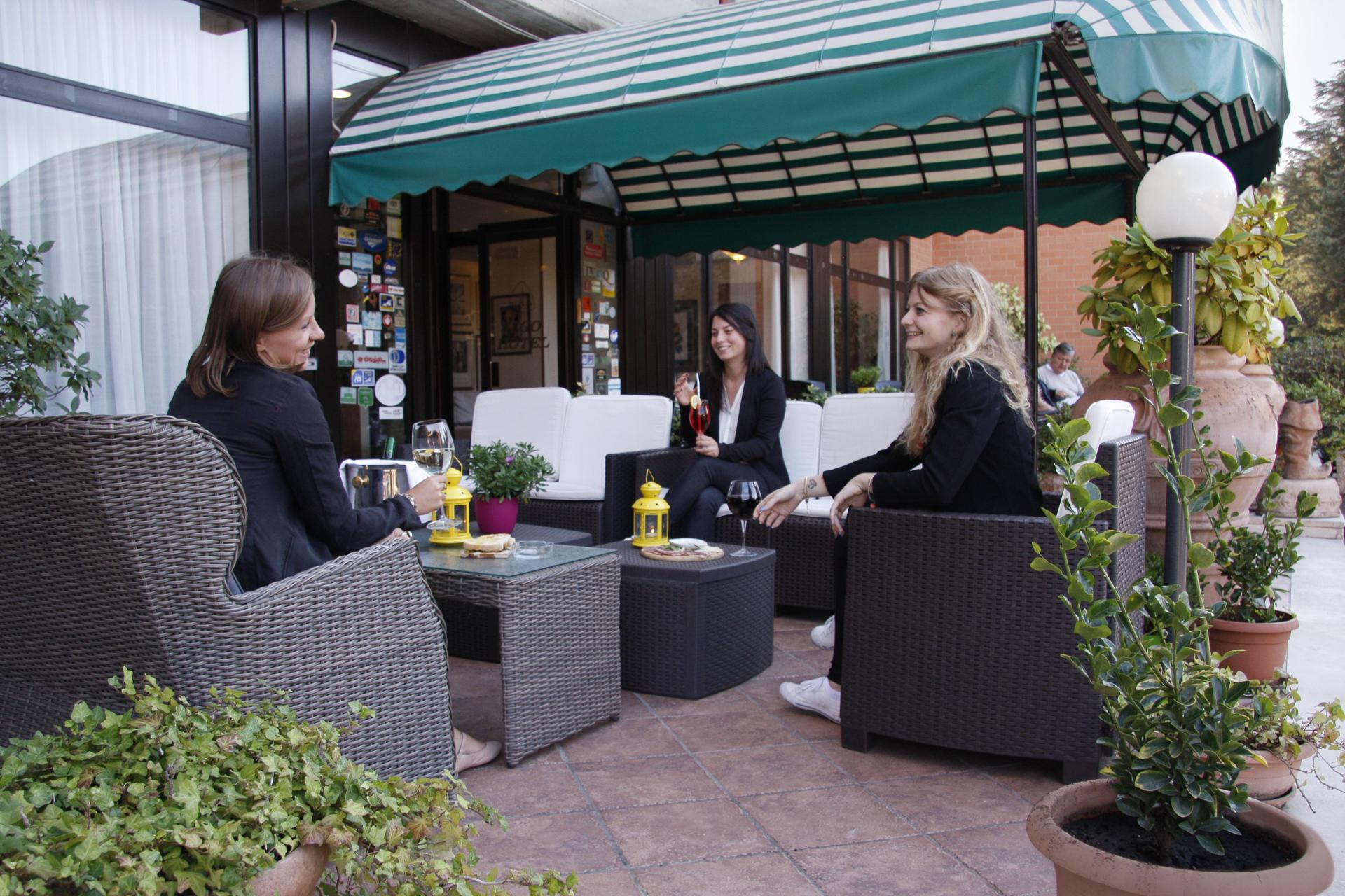 Ilgo Hotel Perugia Exterior foto